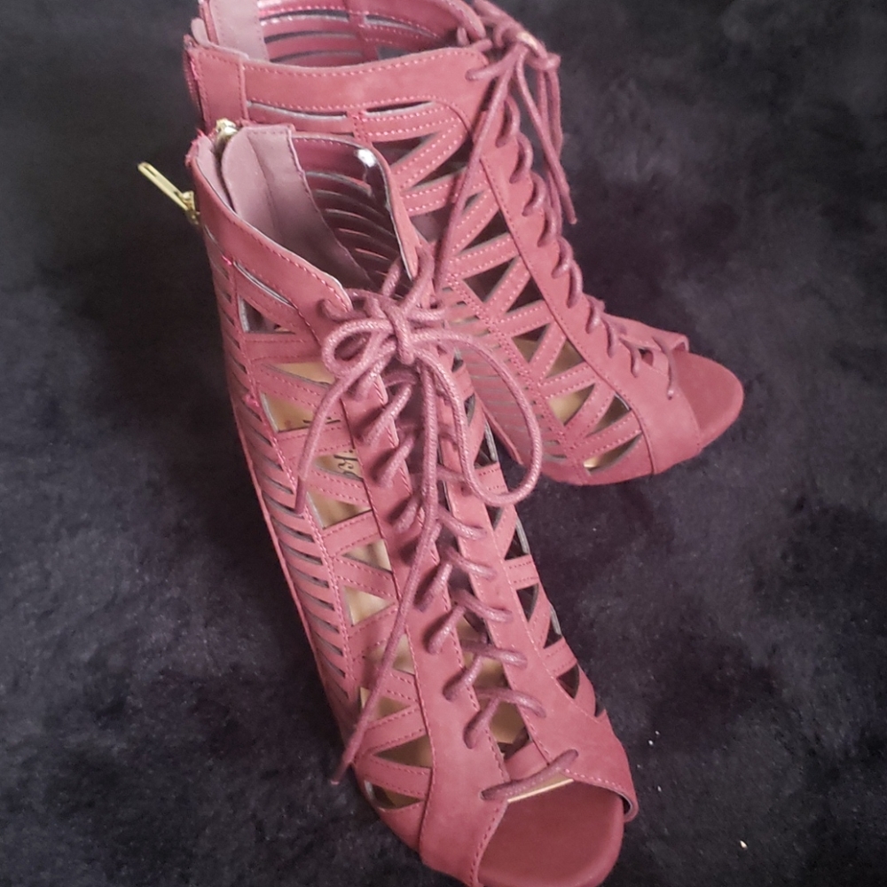 women shoes